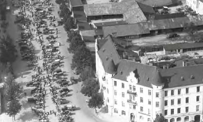 Svartvit historisk bild av kvarteret