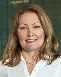 Porträttbild på Karin Blaxmo, uthyrningschef på Örebrobostäder